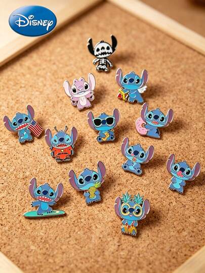 Monogram 1 pieza Pines de esmalte de la serie Stitch con licencia oficial de Disney, pines de botón de dibujos animados lindos del bosque a granel, insignias decorativas para ropa, bolsos, mochilas, sombreros, bandas, regalos divertidos para mujeres, coleccionables, exhibición, cumpleaños, Navidad, periféricos de anime