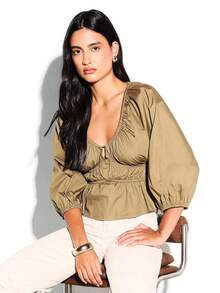 KSTM Blusa de manga larga con cuello en V fruncido, cintura recogida y detalle en el cuello, en estilo casual y elegante para otoño e invierno, color oliva - Verde militar - Ver 6