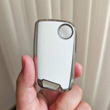 1pc TPU Material Car Folding Key Protective Case With 3 Buttons, Suitable For Golf7/MK7, Tiguan MK2 Models - A - View 3