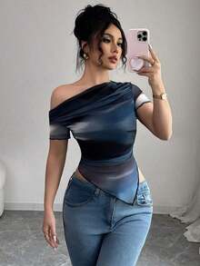 Camiseta de manga corta con hombros oblicuos y estampado de teñido anudado para mujer - Azul - Ver 1
