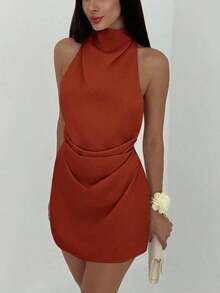 Vestido mini plisado de mujer con espalda abierta y atado - Óxido marrón - Ver 5