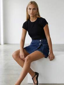 Women's Solid Color Round Neck Raglan Short Sleeve Casual T-Shirt - Black - View 3