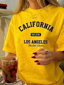 Women's Vintage Graphic T-Shirt With California Los Angeles Design - Casual Crew Neck, Short Sleeve, Cotton, Machine Washable, EST 1776 Print2025 - 黃色 - 查看 1
