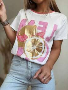Suave Camiseta de Manga Corta para Mujer con Estampado de Limones en Dorado y Cuello de Contraste, Estilo Retro Americano con Temática de Frutas, Top Casual de Corte Holgado, Efecto Adelgazante, Cómodo y Transpirable, Estilo Dulce Grunge para Vacaciones, Camiseta para Mujer, Perfecta para el Traslado Diario/Cita Nocturna/Reunión de Amigas/Vacaciones en la Playa/Festival de Música/Conjuntos de Verano, blusas para mujer>camisa - Blanco - Ver 1