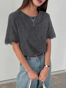 Camiseta de mujer de cuello redondo con encaje de contraste, de manga corta y holgada, para uso casual diario en verano, de vestir informal para mujeres - Negro 2 - Ver 6