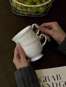 1pc French Ins Style Embossed Ceramic Coffee Cup, High-Quality Latte Cup For Cappuccino, Latte, Tea, Hot/Cold Drinks, Coffee, Juice, Milkshake, Afternoon Tea, Suitable For Living Room, Bedroom, Wedding, Mother's Day, Holiday Gifts - Multicolor - View 9