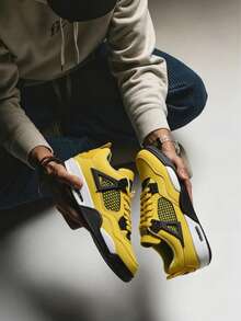 Men's High-Top Sneakers, Paris Saint-Germain Retro Basketball Shoes, Bright Yellow Sneakers, Breathable Mesh Shoes, Air Cushion Sneakers, Streetwear Sneakers, Non-Slip Basketball Shoes, Men's Fashion Footwear, Performance Sneakers, Iconic Design Shoes - 電母2 - 查看 5
