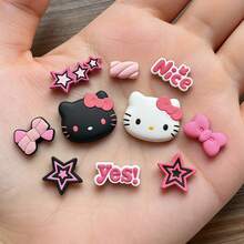 12件/10件 Sanrio Hello Kitty 經典角色公仔套組，適用於鞋子裝飾、包包裝飾、行李裝飾，美化鞋子與靴子，假日派對小禮物的完美選擇（不含鈕扣） - 查看 5