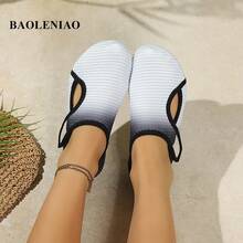 Women's Water Shoes, Gradient Print Design, Quick-Drying Non-Slip, Suitable For Sports, Outdoor, Yoga, Beach And Vacation - Black and Gray - View 6