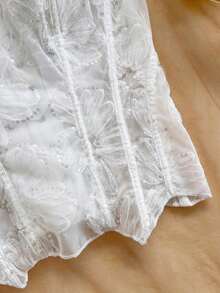 Top corset ajustado con doble capa de encaje con hombros descubiertos, estilo sexy europeo y americano.Body bordado calado.Conjunto de ropa de fiesta blanca para mujer para salir, vestido de invitada de boda, otoño/invierno - Blanco 2 - Ver 4