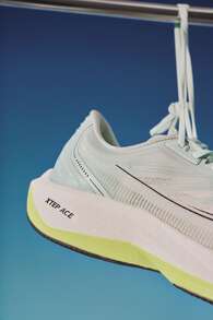1 par de Zapatillas de running XTEP Generation I para hombres, nuevas zapatillas de running con amortiguación, color verde espuma/blanco vela - Verde espuma/Blanco vela - Ver 5