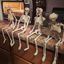 1 pièce Décoration de tête de squelette d'Halloween, tête de squelette en plastique à corps entier avec articulations réglables, petite tête de squelette suspendue, convient pour la décoration d'Halloween pour l'extérieur et l'intérieur, ornement suspendu pour maison hantée et cimetière - squelette d'Halloween - Voir 1