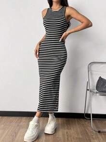 Vestido sin espalda con aberturas laterales y rayas para mujer - Blanco y Negro - Ver 4