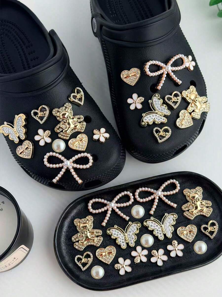 22 chiếc kẹp giày hình rùa xanh và sao biển xanh dương để tự trang trí, có thể tháo rời, phù hợp với dép xăng đan, dép lê, giày làm vườn, giày đi biển. - Bộ gấu bông đính ngọc trai - Xem 1