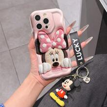 Disney Mickey Mouse Clubhouse Phone Case : 3D Fluffy Pattern Border Protector Phone Soft Phone Case With A Free Cute Mickey Bracelet Chain Lanyard, Mickey, Minnie, Goofy, Donald Duck, Daisy Duck, Pluto, For Apple 17 Promax 17 Pro 16 15 14 13 12 11 Pro Max XS Max X XR Soft Cover Summer Phone Case - trắng - Xem 1