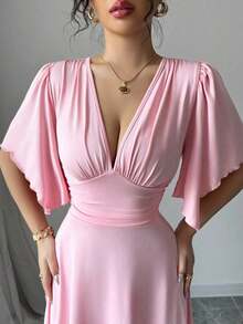 Nuevo vestido elegante corto para mujer con cuello en V, busto fruncido, mangas con volantes y cintura ceñida.Favorecedora y elegante. - Rosa - Ver 4