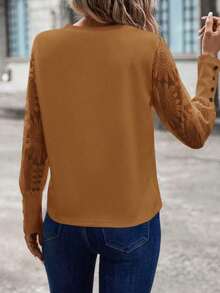 Blusa de mujer con mangas de encaje floral, parches y tejido de gofre, color blanco - Café integral - Ver 5
