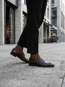 2 Pairs Leopard Print Knit Crew Socks, Soft Comfortable Casual Socks With Animal Pattern - Multicolor - View 2