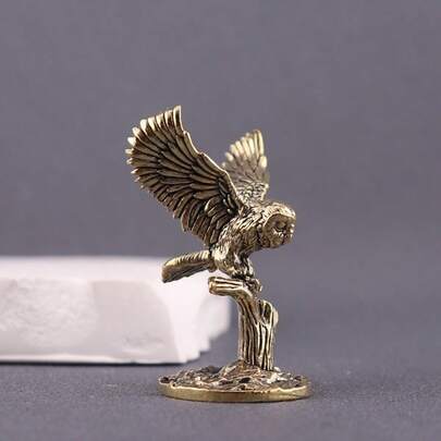 Brass Owl Home Decor: Adorable Brass Owl Sculpture, Home Decor Use, No Power Needed, Suitable For Living Room And Office, Perfect Gift For Animal Lovers And Home Decor Enthusiasts