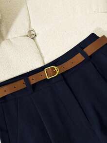 Traje de moda con blazer azul claro de solapa entallada + shorts con cinturón para mujer - Azul marino - Ver 3