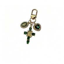 Llavero de cruz de cobre estilo vikingo con zirconia microincrustada, elegante dije de bolso, colgante de cruz - Multicolor - Ver 8
