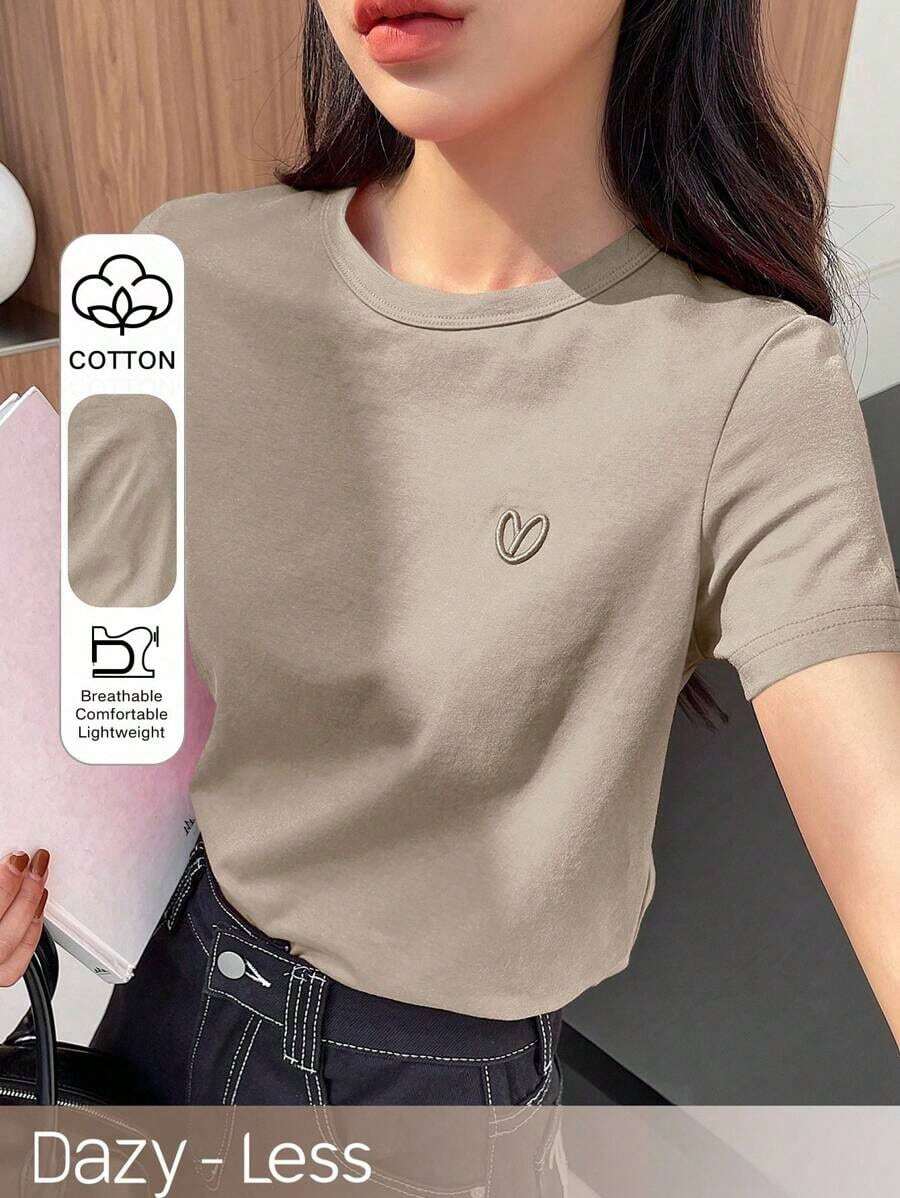 Y2K Style, Fashionable Style, Newest 2026 Style, Cute Style, Casual Style. Women's Short-Sleeved T-Shirt With Embroidered Heart And Letter Design For Valentine's Day, Casual And Work Style. 180g (S-XXXL) - 卡其色 - 查看 1