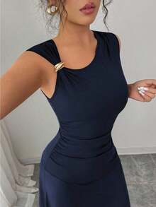 Nuevo vestido casual y elegante para mujer con cuello asimétrico, decoración metálica y cintura fruncida para vacaciones - azul real - Ver 3