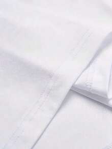 Suave, transpirable y ligera para comodidad durante todo el día. Camiseta unisex para hombre y mujer con estampado gráfico del signo zodiacal Géminis, cuello redondo, ideal para uso casual, fiestas, salidas y la vida diaria. Ropa elegante para las cuatro estaciones, perfecta para el uso diario y el ocio. Regalo para familiares y amigos. 220g. Cuello redondo clásico con un corte relajado que favorece todas las formas del cuerpo y es fácil de combinar con jeans, shorts y leggings. - Blanco - Ver 4
