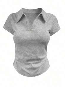 Camiseta casual de mujer con cuello polo, manga corta y estampado de corazones en color contrastante - Burdeos - Ver 5