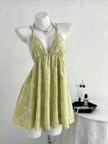 Vestido de mujer con escote en V profundo, tirantes de espagueti, espalda descubierta y volantes, con textura floral azul, sexy y cautivador para vacaciones en la playa en verano - Verde - Ver 6