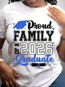 Camiseta de Graduación para Familiares Orgullosos de un Graduado de 2026, Regalo de Celebración para Padres y Familiares en el Día de la Graduación, Es una Camiseta Perfecta para Regalar a Amigos y Familiares en Cualquier Día Festivo o Ocasión Especial, 220g 9ONA - Blanco - Ver 1