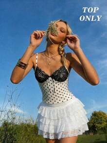 Camiseta ajustada de mujer con estampado floral, encaje de contraste y lazo decorativo, estilo casual de campo y vacaciones de verano - Blanco y Negro 2 - Ver 2
