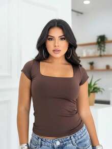 Blusa Suplex Feminina Decote Quadrado Manga Curta Justa Blusinha - Marrom - Visão 3