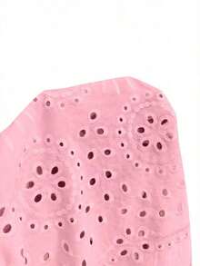 Vestido de verano de unicolor para mujer con hombros abiertos, con patrón bordado calado, mini vestido corto para vacaciones y playa - Rosa - Ver 5
