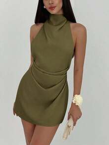 Vestido mini plisado de mujer con espalda abierta y atado - Verde militar - Ver 3