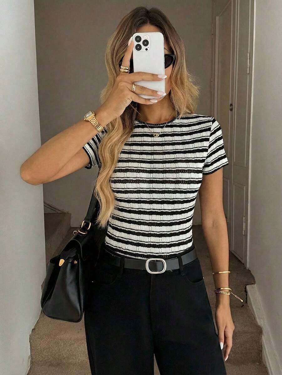 Camiseta de mujer de cuello redondo, ajustada, con textura acanalada, casual, elegante, cómoda para vacaciones y uso diario - Multicolor 6 - Ver 1