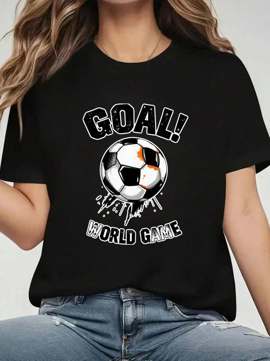 Camiseta de talla grande para mujer 2026 con divertidos estampados, Camiseta gráfica de fútbol para mujer - ¡GOAL Diseño Deportivo Mundial con Estampado de Balón de Fútbol - Camiseta de Cuello Redondo Suave y Transpirable - Camiseta Casual de Corte Holgado para Atletas Femeninas, Aficionadas al Fútbol y Ropa para Días de Partido - Ropa para Uso Diario y Días de Partido, Ropa de Fútbol, Ropa para Aficionados, Estética, Duradera, Material Cómodo, Camiseta de Manga Corta, Mujer, Adecuada para uso d - Negro - Ver 1