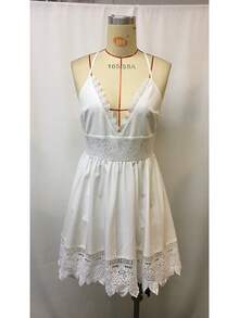 Vestido midi de tirantes con cuello V y bordes de encaje blanco, elegante estilo bohemio europeo y americano. - Blanco - Ver 4