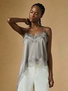 Camiseta de mujer de verano con encaje asimétrico, top blanco, regalo de San Valentín para mujeres, top elegante de mujer, top de verano, vacaciones de mujer, estilo de dinero antiguo / Top camisero de mujer con ribete de encaje de satén y cuello - Gris - Ver 6