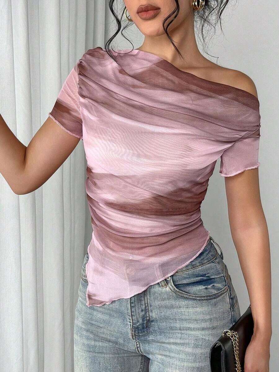 Camiseta de manga corta con hombros oblicuos y estampado de teñido anudado para mujer - Rosa - Ver 1