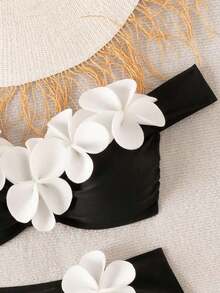 Bonvoyette Conjunto de 2 piezas de bikini de mujer elegante y inalámbrico para fiestas navideñas, fiestas al aire libre, fiestas en la playa, fiestas de Año Nuevo, fiestas en la piscina, con diseño floral 3D para invierno y Navidad - Multicolor 2 - Ver 5