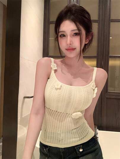 法式3D立体花卉吊带背心，修身针织背心，夏季必备