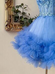 Elegante y lujoso vestido corto hecho a mano con aplicaciones bordadas, encaje de ganchillo y parches de satén, con abertura en la cintura, adecuado para citas, fiestas de solteros, galas, bailes, Día de San Valentín - Celeste - Ver 5