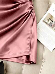 Falda ajustado plisada de cintura alta con dobladillo asimétrico brillante y elegante para mujer, primavera/verano - Rosa - Ver 4