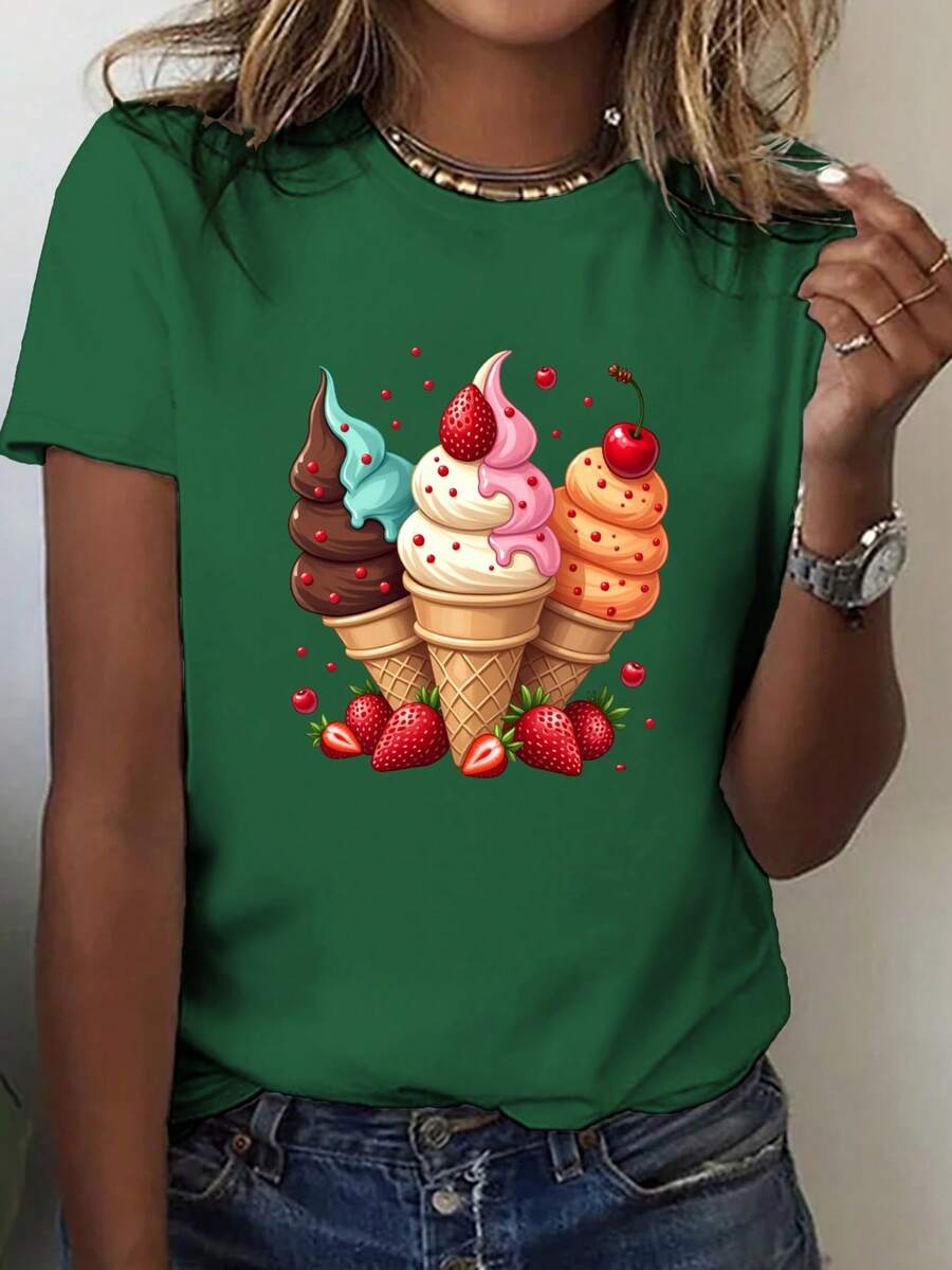 Una camiseta casual de manga corta y cuello redondo, estampada con motivos de conos de helado y fresas, perfecta para la primavera y el verano, diseñada específicamente para mujeres. - Verde - Ver 1