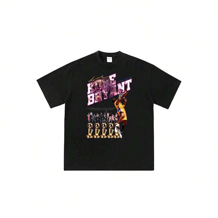 Camiseta unisex con estampado divertido de dibujos animados de anime y los trofeos del campeonato de la NBAss (NBAss-Kobes-Bryants) - Negro - Ver 1
