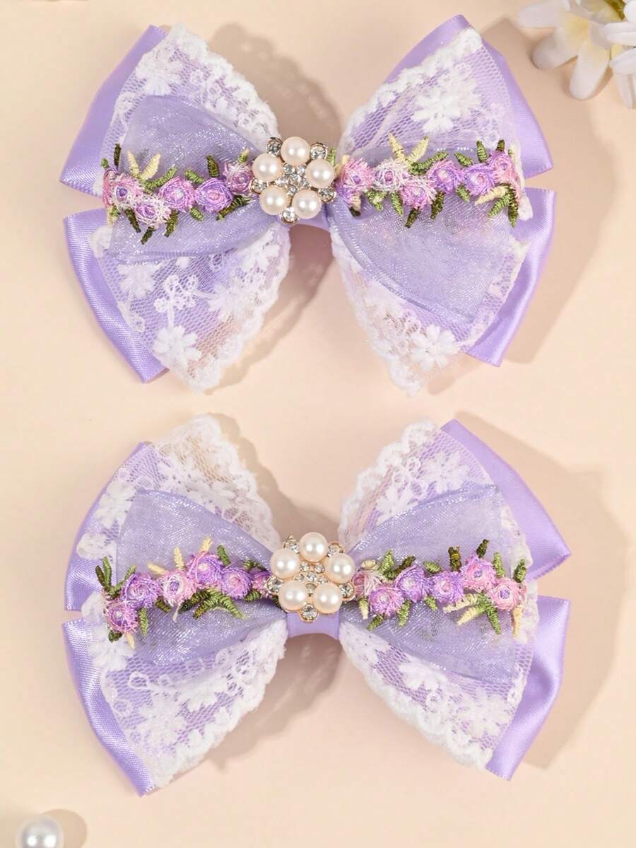 2个紫色蕾丝缎面蝴蝶结发夹,饰有花朵刺绣和珍珠中心,优雅时尚,适合女孩佩戴,鳄鱼夹和发夹,休闲、派对和日常佩戴的发饰 - 淡紫色 - 查看 1