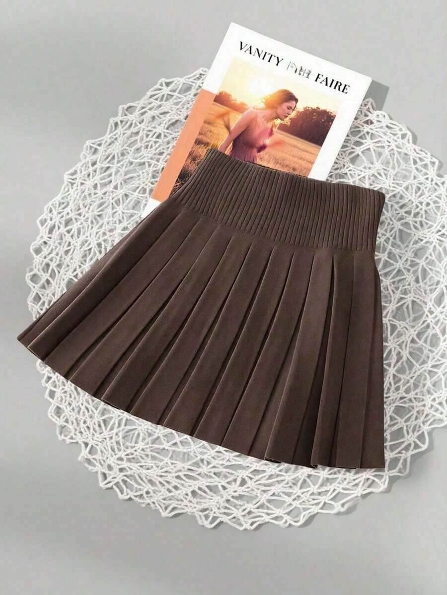 Falda corta plisada de punto de unicolor casual para mujer, adecuada para vacaciones, citas nocturnas, otoño/invierno y primavera - Marrón Mocha - Ver 1