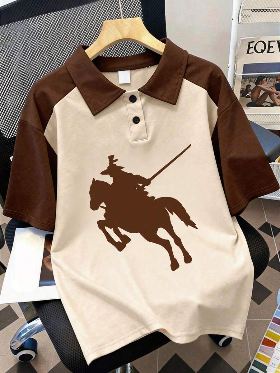 这款男童短袖高领T恤采用灰色和黑色撞色插肩袖设计，适合日常休闲穿着和学校活动，舒适透气。 - 棕色 - 查看 1