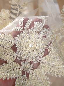1pc Beaded Mesh Tablecloth, Luxury French Handmade Beaded Embroidery Mesh Dust Cover, Multifunctional For Coffee Table, Dining Table, Tea Table, Daily Home Decor, Air Conditioner Cover, Wedding & Party - Beige - View 5
